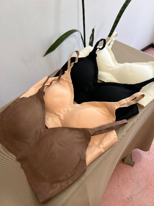 Producto - Corpiño sin costuras C2