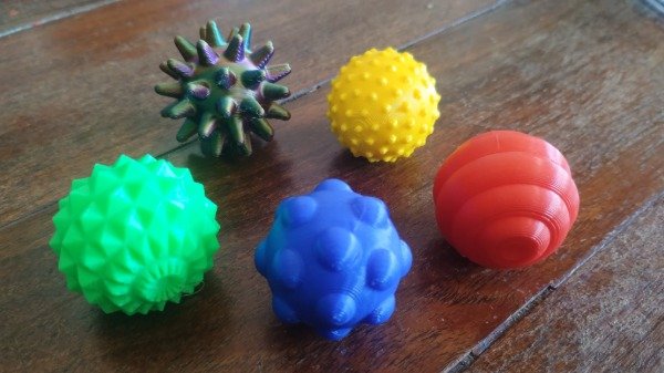 Producto - kit Esferas sensoriales x 5 unidades (impresión 3D) diámetro: 3cm