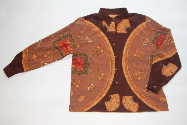 Producto - vintage hermes intired shirt.