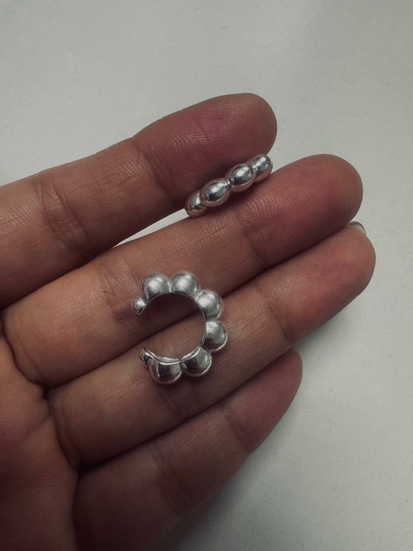 Producto - Cuff inflados Bolitas XL Plata Solitario
