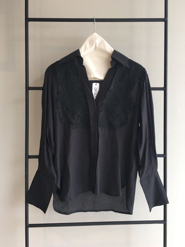 Producto - CAMISA AYUMI NEGRO