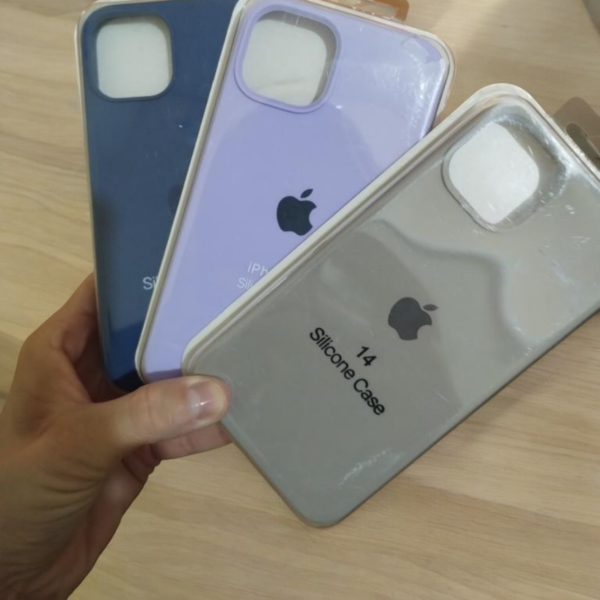 Producto - FUNDA IPHONE 14 SILICONA