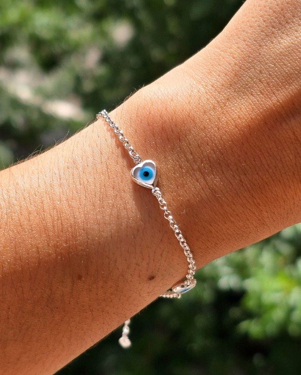 Producto - Pulsera Ojito protector corazón