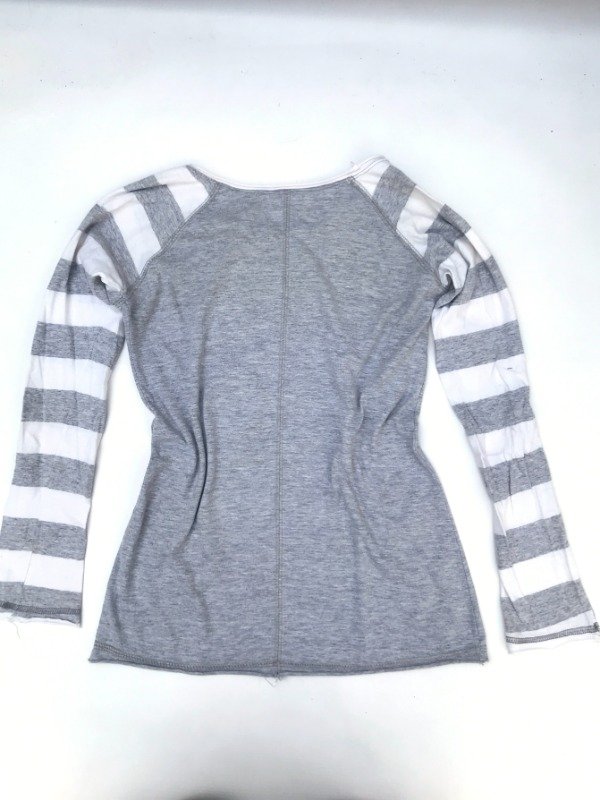 Producto - Emo longsleeve Mickey ojos de boton - 3