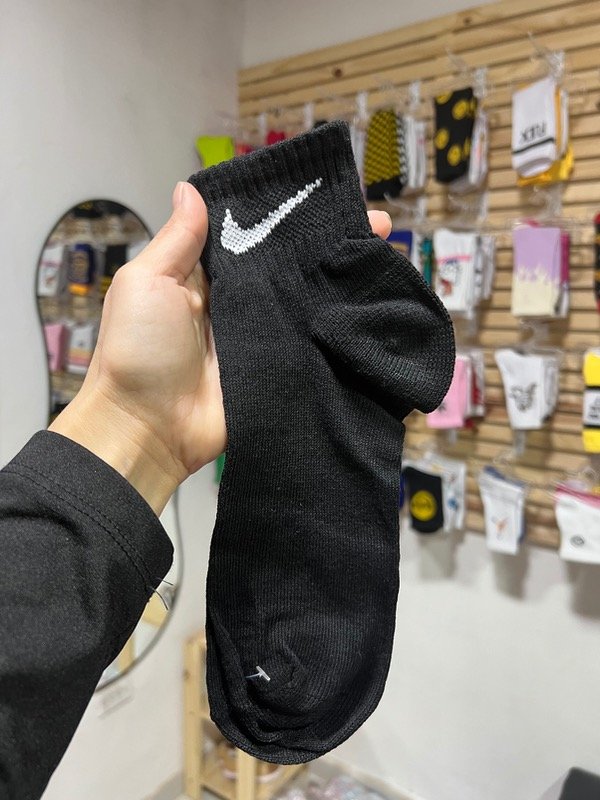Producto - SOQUETES NIKE BASE NEGRA