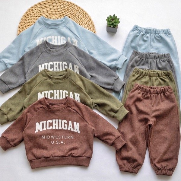 Producto - CURVA CONJUNTO MICHIGAN (BUZO + PANTALÓN BAGGY)