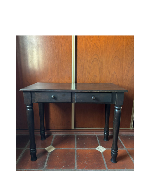 Producto - Escritorio o mesa de entrada de madera / 100x100x50