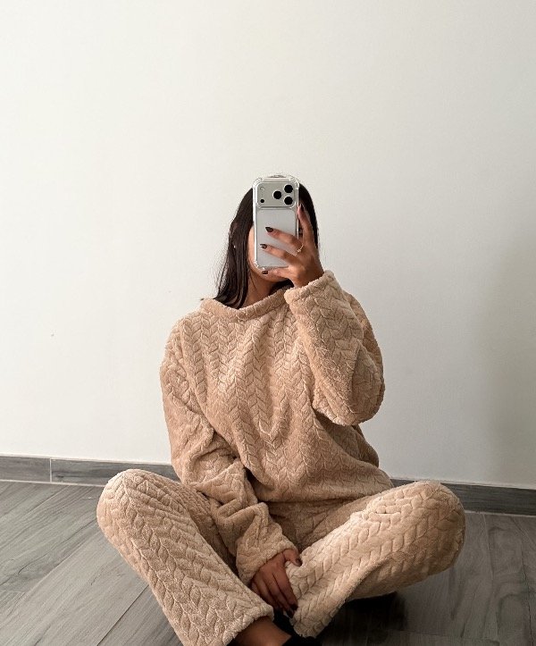 Producto - Pijama polar espiga beige