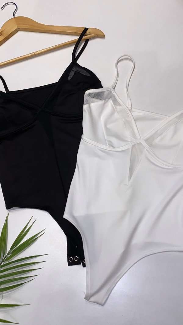 Producto - BODY EN V TUL