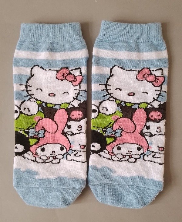Producto - Soquetes de Hello Kitty, My melody y kuromi