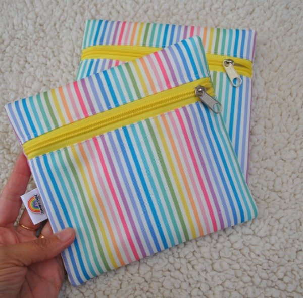 Producto - Sobre Íntimo Rayado multicolor