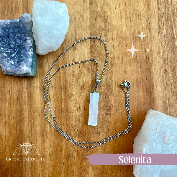 Producto - Dije selenita + cadena acero quirúrgico