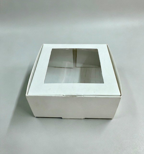 Producto - CAJA CON VISOR CORAZON O CUADRADO - COD. 193 medida 10x5x10