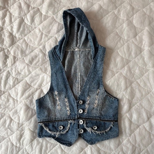 Producto - iconic jean vest
