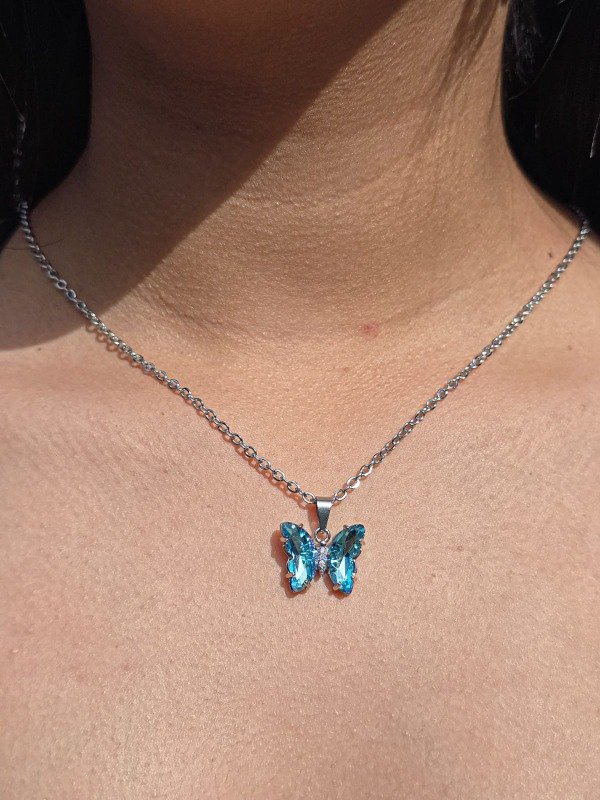 Producto - Collar mariposa celeste (plateado)