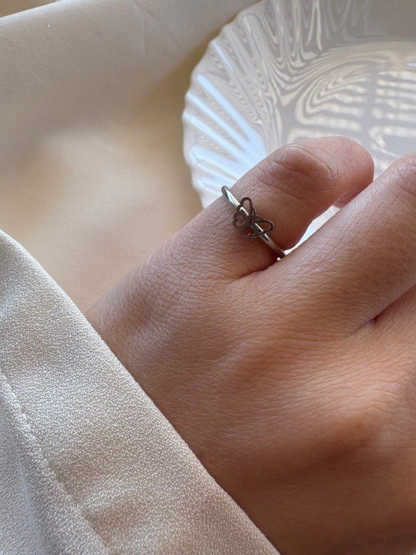 Producto - Anillo mariposa - Acero quirurgico