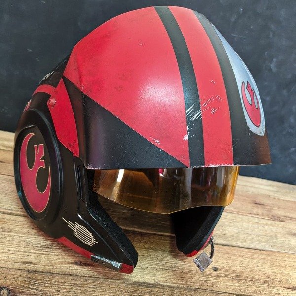 Producto - Casco Poe Dameron