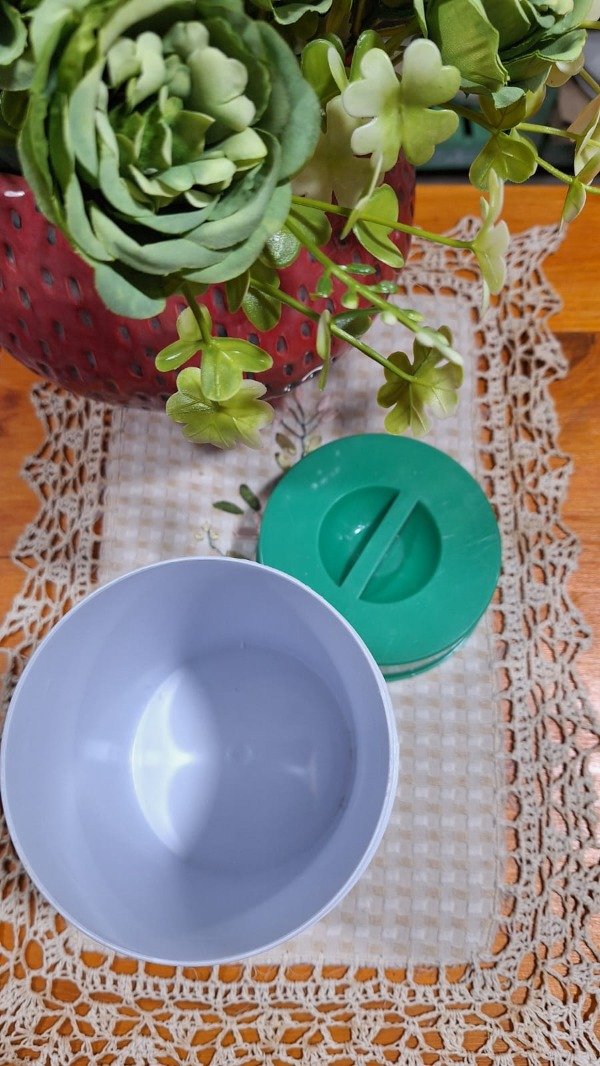 Producto - TARRO YERBA PLASTICO - 1