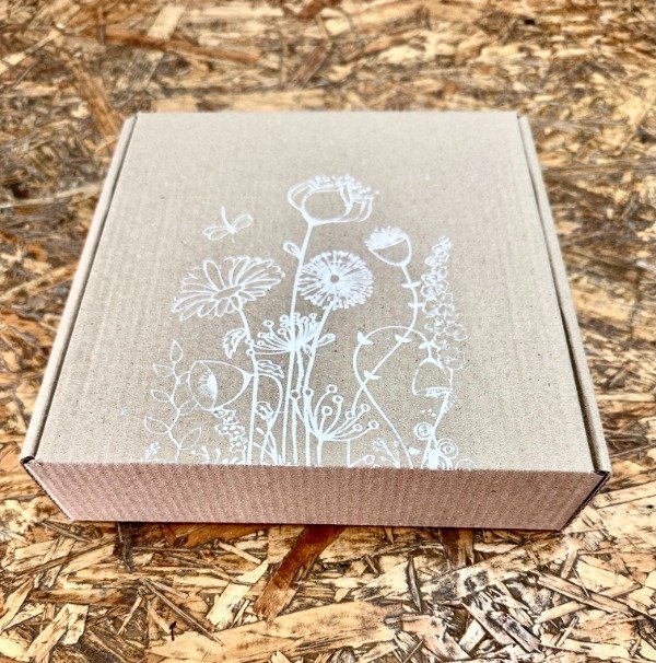 Producto - CAJA E-COMMERCE FLORES  -COD. CC122  20X5X20
