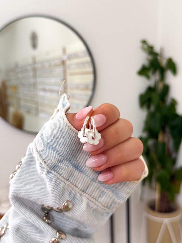 Producto - Cubanitos acero blanco flor blanca