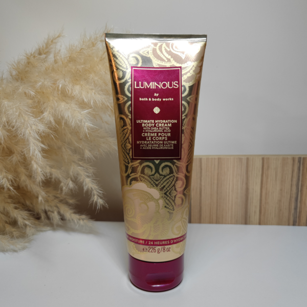 Producto - Crema Bath Body Works (Luminous)