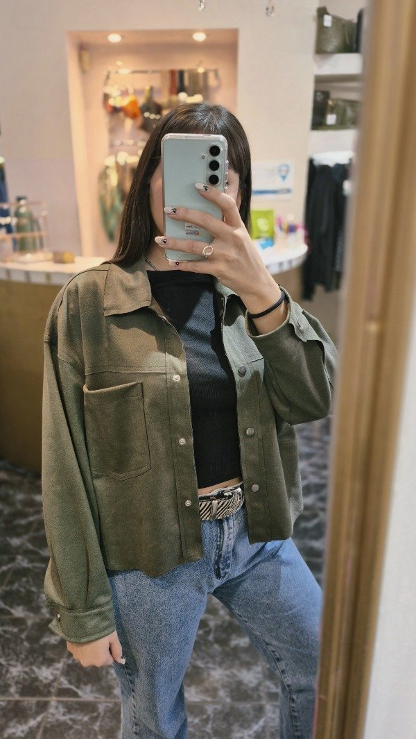 Producto - Camisaco gamuza verde