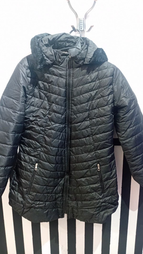 Producto - Camperon negro