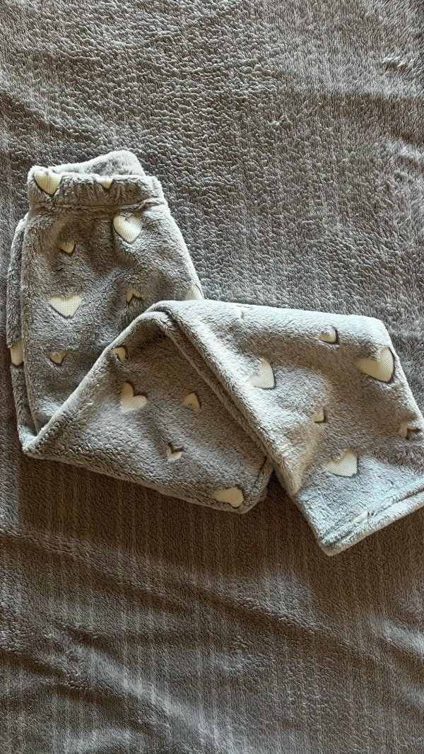 Producto - Pant polar kids gris corazones