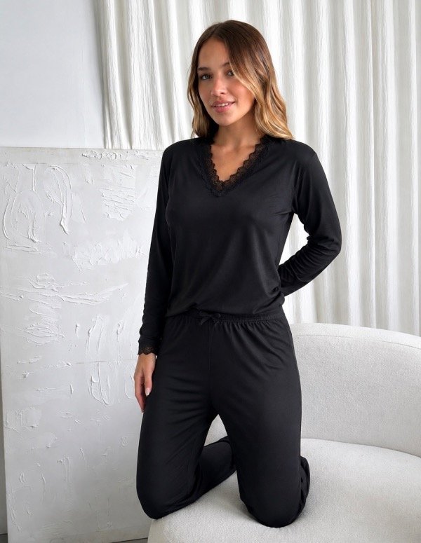 Producto - Pijama Modal Soft Negro