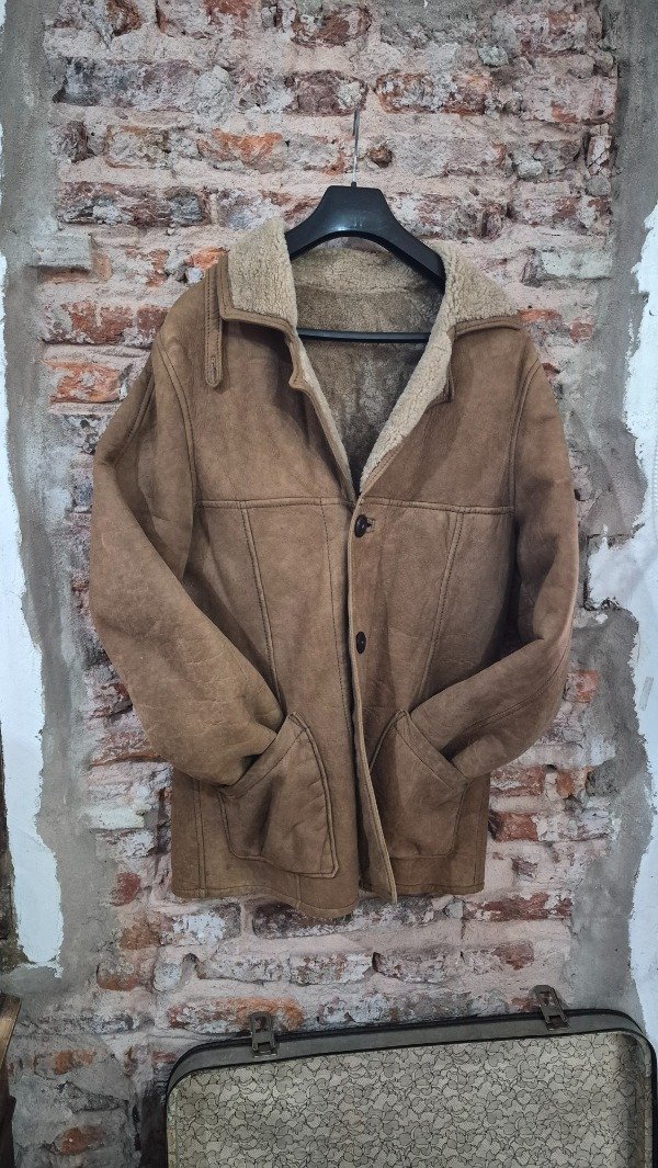 Producto - Gamulan cuero beige