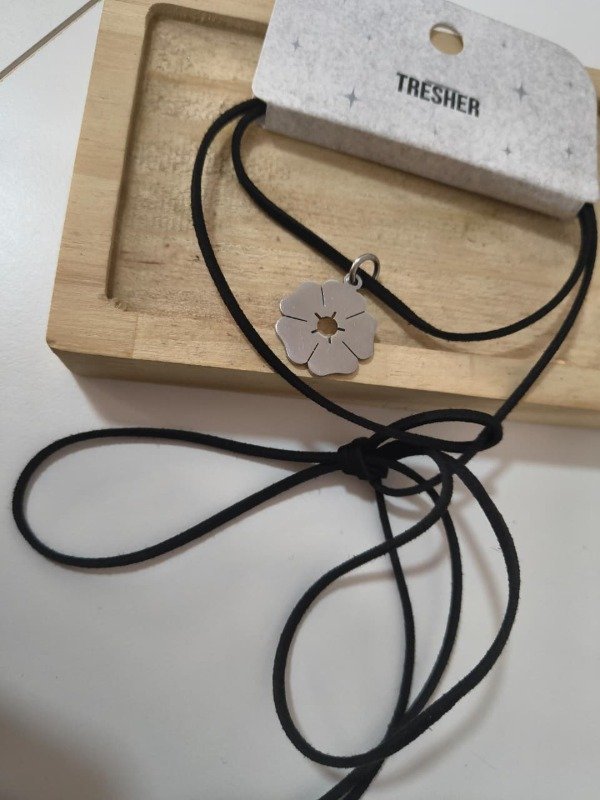 Producto - Choker corbatero flor
