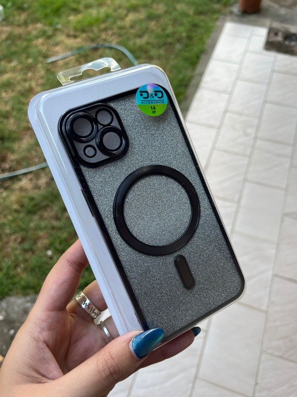 Producto - Magsafe brillo negra con protector de cámara