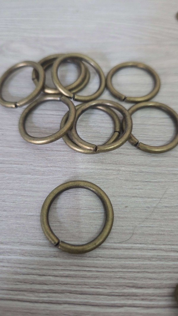Producto - Argolla simple bronce 20mm