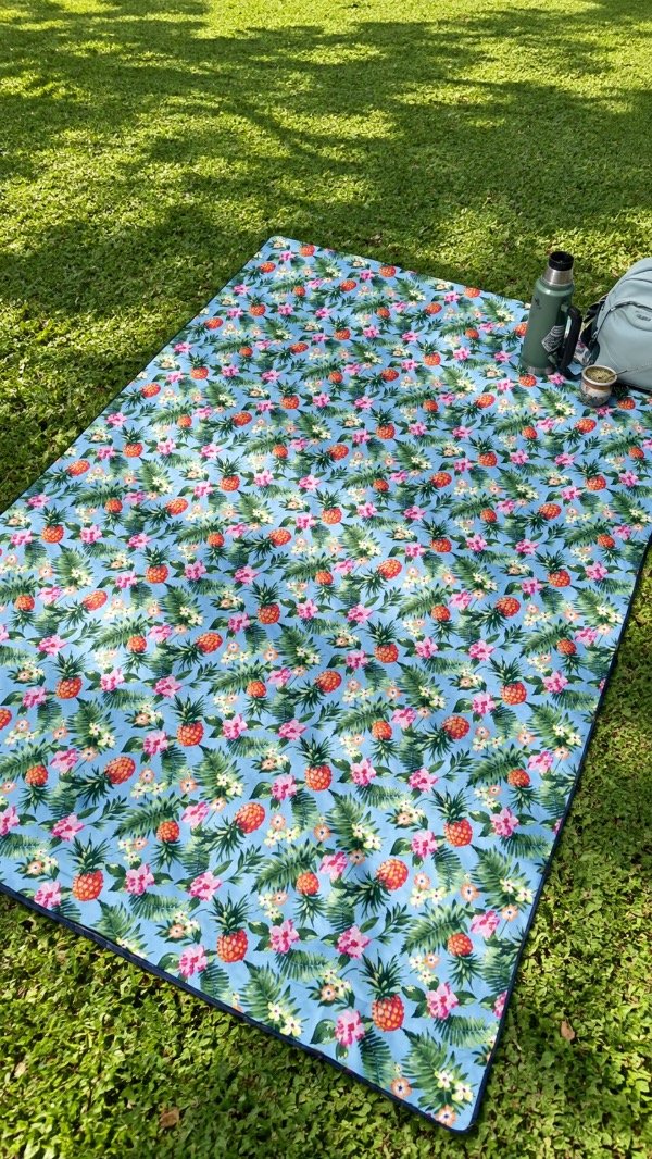 Producto - Ananá - Impermeable Grande (BOLSO DE REGALO) - 0