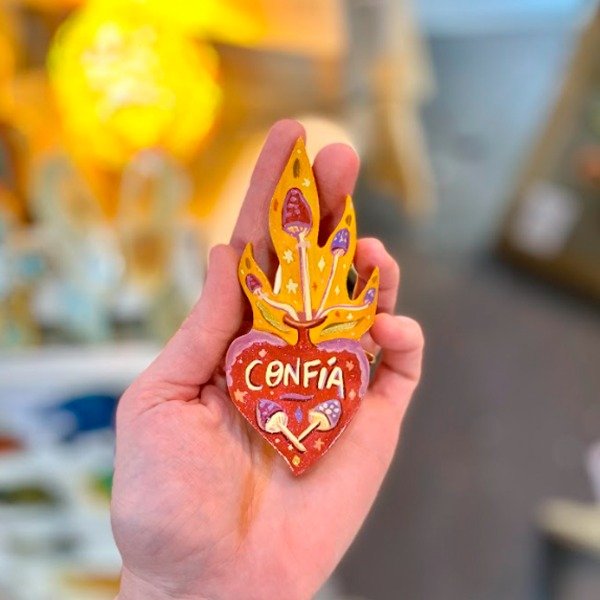 Producto - AMULETOS / Mini Corazonada Sagrada Confía