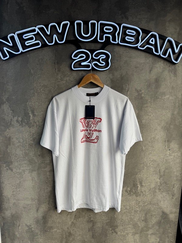 Producto - Remera IMPORTADA LOUIS VUITTON white-red