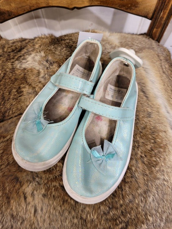 Producto - Guillerminas MIMO celeste brillante Talle 27 - PRECIO: 11X