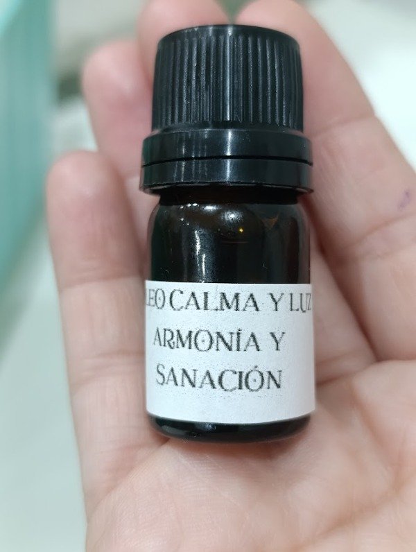 Producto - ÓLEO CONSAGRADO CALMA Y LUZ- 10ML