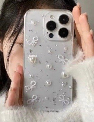 Producto - Funda PERLAS (Iphone 16 pro)