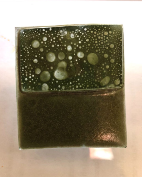 Producto - Esmalte verde corteza