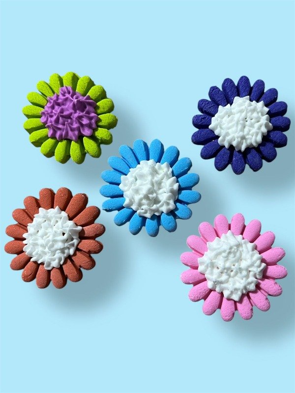 Producto - FLOR MARGARITA DE PASTILLAJE SURTIDASX 8U