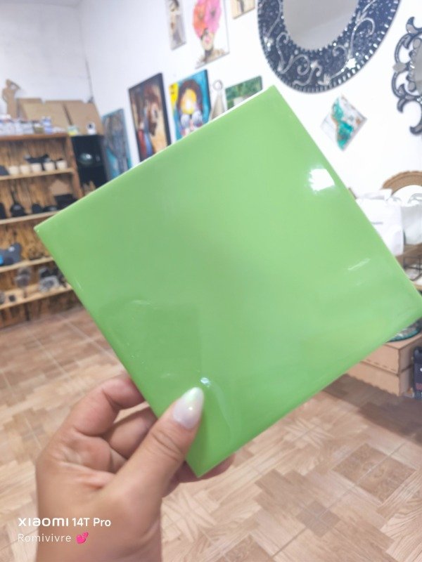 Producto - Azulejo verde Nilo