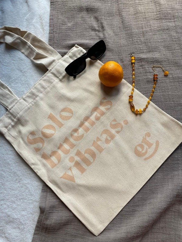 Producto - Tote "Sólo buenas vibras"