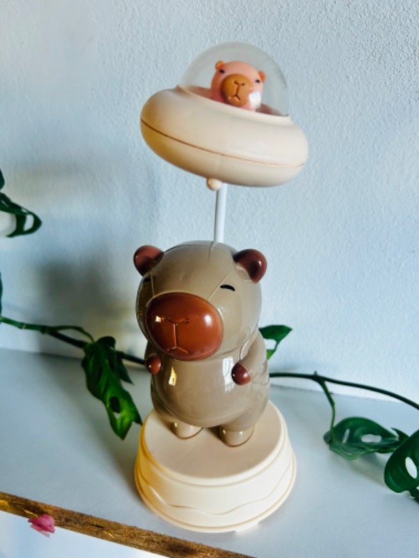 Producto - Velador capibara - 2