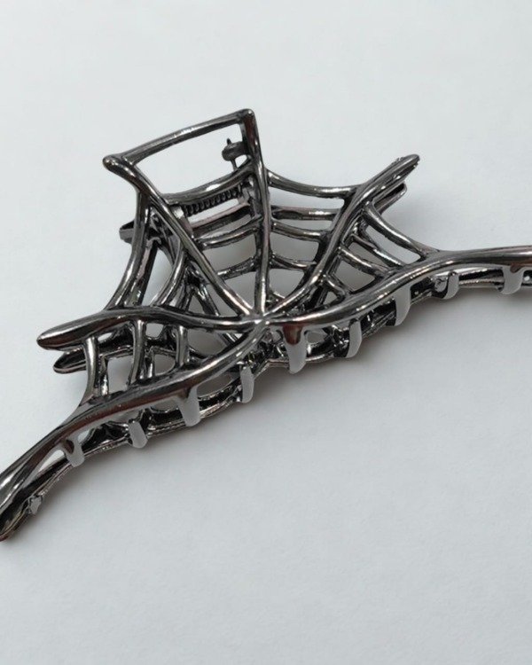 Producto - Broche Telaraña