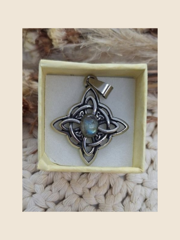 Producto - Nudo de bruja con relieve "Labradorita"