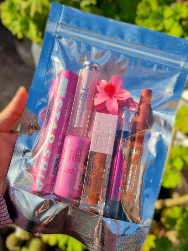 Producto - Combo de maquillaje "Pink Glow"