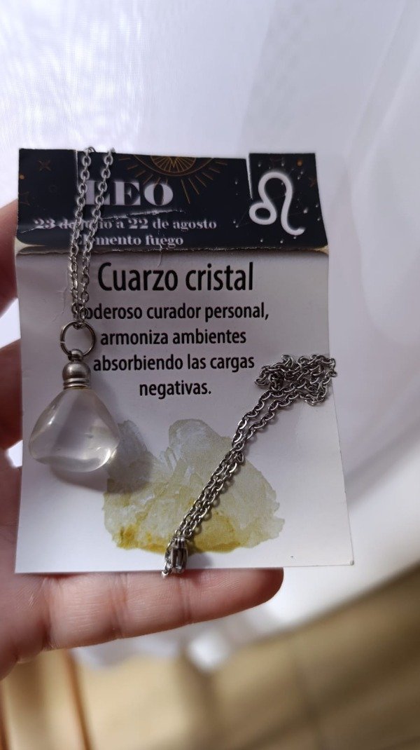 Producto - Cadena con dije de cuarzo cristal