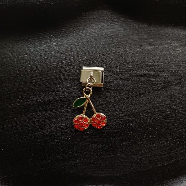 Producto - Charm cherry