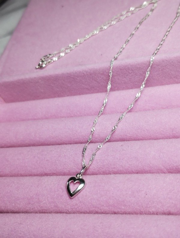 Producto - Cadena de plata corazón calado
